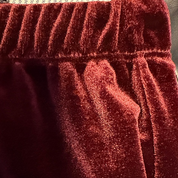 Vintage Lord & Taylor Velvet Pencil Skirt in Rich Burgundy - Picture 4 of 6